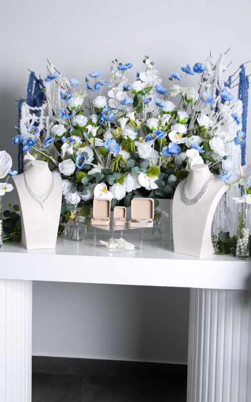 Daza Display by Pompon